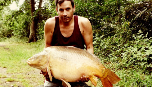 A 47 lb carp from Old Oaks, Simon Boi, Aug 2014