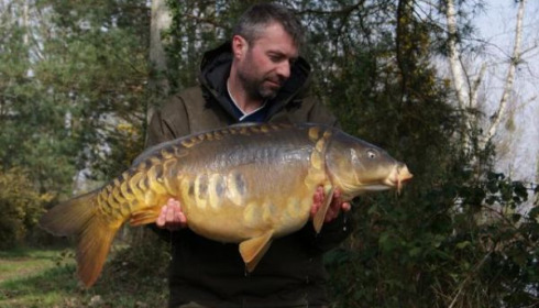 A carp from Old Oaks, Mr Neales & Mr Markham, Mar 2011