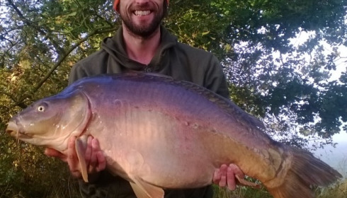 A 37 lb carp from Old Oaks, Philip Wale, Oct 2013