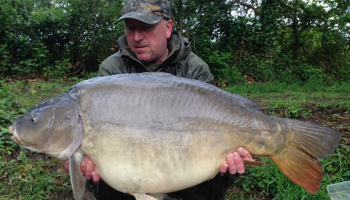 A 39 lb 5 oz carp from Old Oaks, May 2014