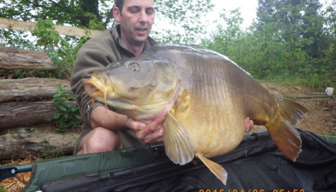 A 52 lb 9 oz carp from Old Oaks, Paul Oulton, May 2015