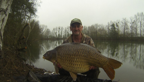 A 46 lb 8 oz carp from Old Oaks, Stephen Knight
