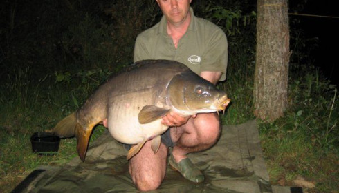 A 32 lb 6 oz carp from Old Oaks, David Keep, Apr 2007