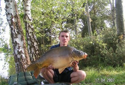 A 26 lb 4 oz carp from Old Oaks, Apr 2007
