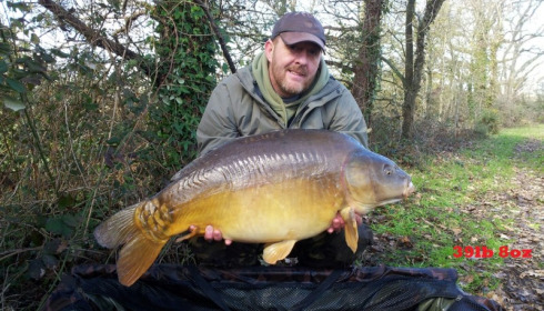 A 39 lb 8 oz carp from Old Oaks, Alan Pugh's Party, Mar 2017