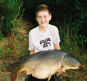 A 40 lb 4 oz carp from Old Oaks, Richard Clarke, Aug 2010