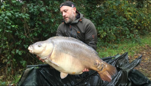 A 50 lb 4 oz carp from Old Oaks, Russ Bonshor, Nov 2018