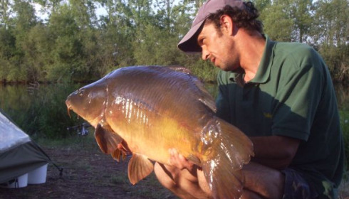 A 31 lb 8 oz carp from Old Oaks, Jun 2006
