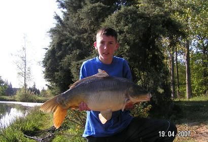 A 21 lb 4 oz carp from Old Oaks, Apr 2007