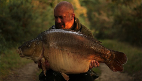A 51 lb carp from Old Oaks, Darren Oates, Sep 2018