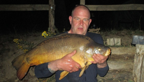 A 29 lb carp from Old Oaks, Alan Skelton, Apr 2015
