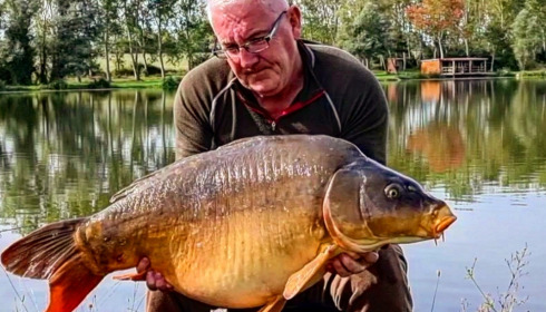 A 48 lb 8 oz fish from Ragon, Mirror, Sep 2021