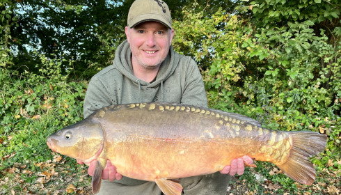 A 21 lb 8 oz fish from Renarde, 3rd fish (peg 1), Oct 2021