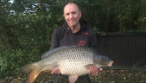 A 37 lb carp from Sky Lake, Les Norton, Oct 2022
