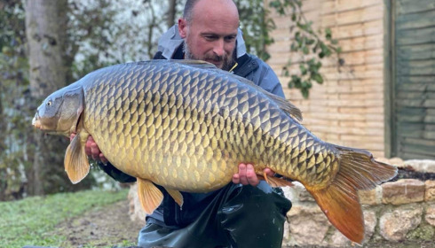 A 49 lb carp from Sky Lake, Rob Moreton, Nov 2022