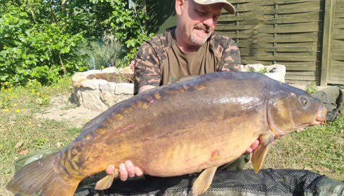 A carp from Sky Lake, Jul 2023