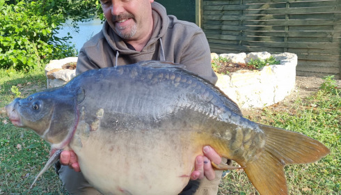 A carp from Sky Lake, Jul 2023