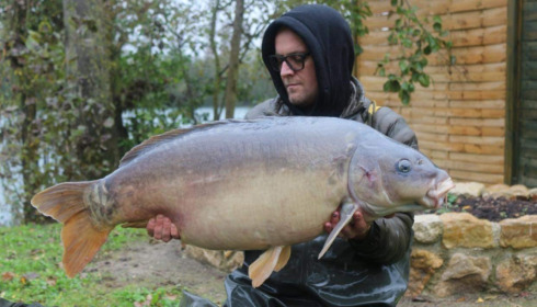 A 39 lb carp from Sky Lake, Nicholas porter, Nov 2022