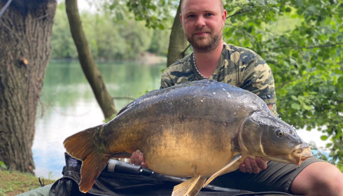 A carp from Sky Lake, Aug 2021