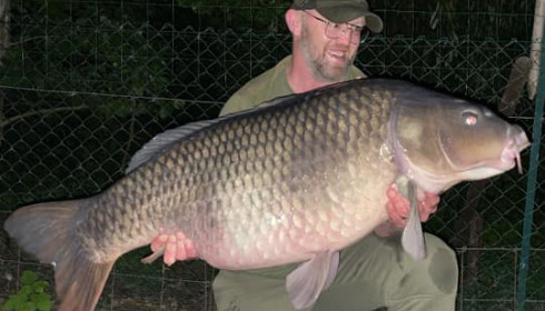 A 65 lb carp from Sky Lake, Kurt, Sep 2021