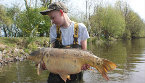 A 26 lb carp from Villefond, Apr 2019