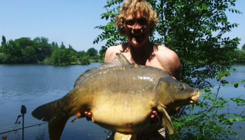 A 35 lb carp from Villefond, May 2010