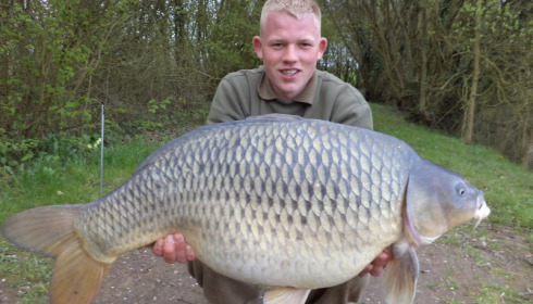 A 32 lb carp from Villefond, Apr 2013