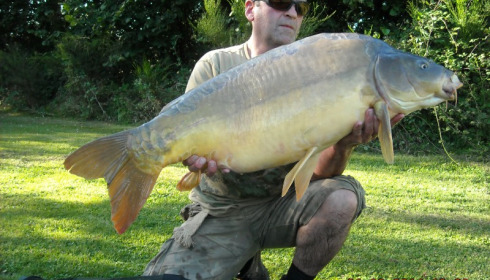 A 36 lb 12 oz carp from Villefond, Sep 2014