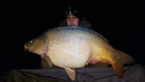 A 39 lb carp from Villefond, Martin Day, Apr 2017