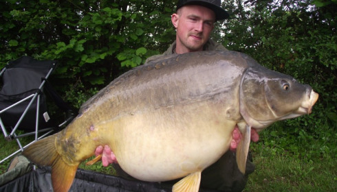 A 49 lb 8 oz carp from Villefond, May 2016