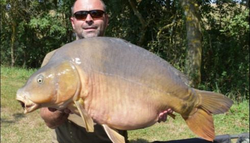 A 42 lb 2 oz carp from Villefond, Son of Max, Aug 2018