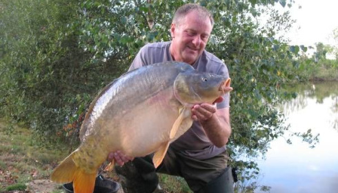 A 33 lb 3 oz carp from Villefond, Paul Cooper, Sep 2010