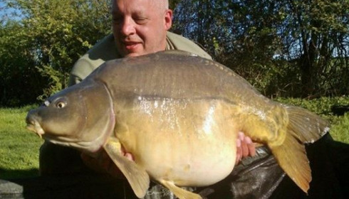 A 38 lb 10 oz carp from Villefond, Apr 2014