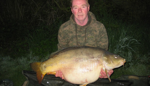A 51 lb 2 oz carp from Villefond, single scale, May 2016