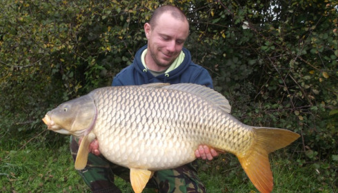 A 34 lb 12 oz carp from Villefond, Nov 2012