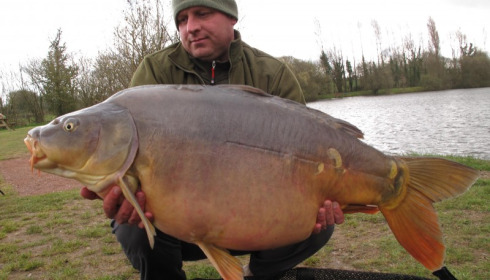 A 49 lb 4 oz carp from Villefond, The stunning long two tone fish, Apr 2013