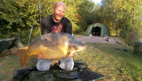 A 59 lb 8 oz carp from Villefond, Arnold the fish, Sep 2014
