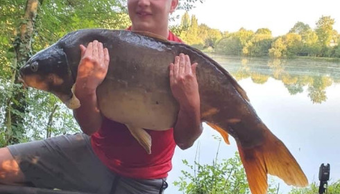 A 50 lb 4 oz fish from Villefond, Mirror, Aug 2021