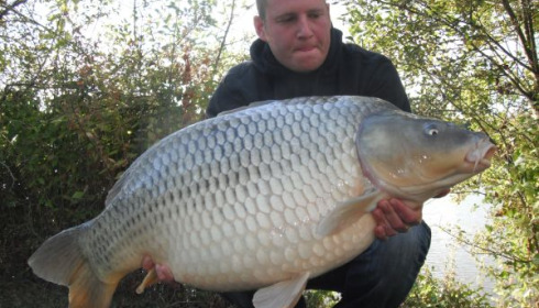 A 38 lb 6 oz carp from Villefond, Oct 2010