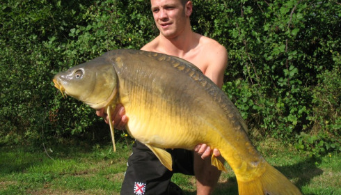 A 23 lb 13 oz carp from Villefond, Sep 2013