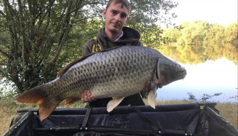 A 39 lb 1 oz carp from Villefond, Aug 2018