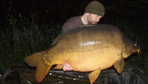 A 63 lb carp from Villefond, Arnold with fisheries manager Mark Lambert , May 2016