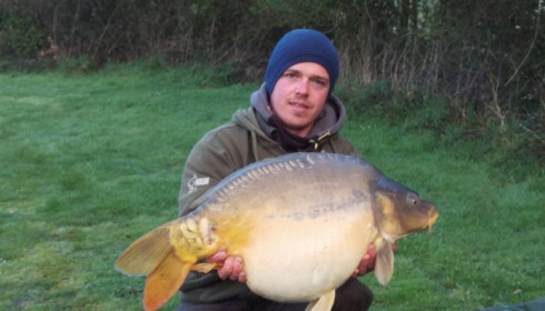 A 30 lb carp from Villefond, Moon Scale, Apr 2016