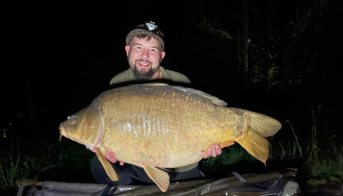 A 40 lb 11 oz fish from Villefond, May 2023