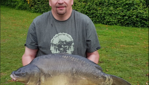 A 36 lb 9 oz carp from Villefond, May 2019
