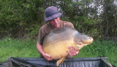 A 58 lb 8 oz carp from Villefond, Arnie, Apr 2015
