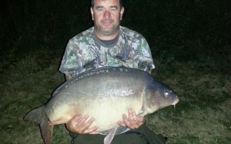 A 41 lb 5 oz carp from Villefond, Sep 2012