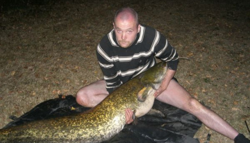 A 52 lb catfish from Villefond, Aug 2009