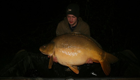 A 47 lb carp from Villefond, measles, Apr 2015