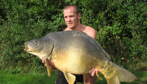 A 37 lb 4 oz carp from Villefond, Sep 2013